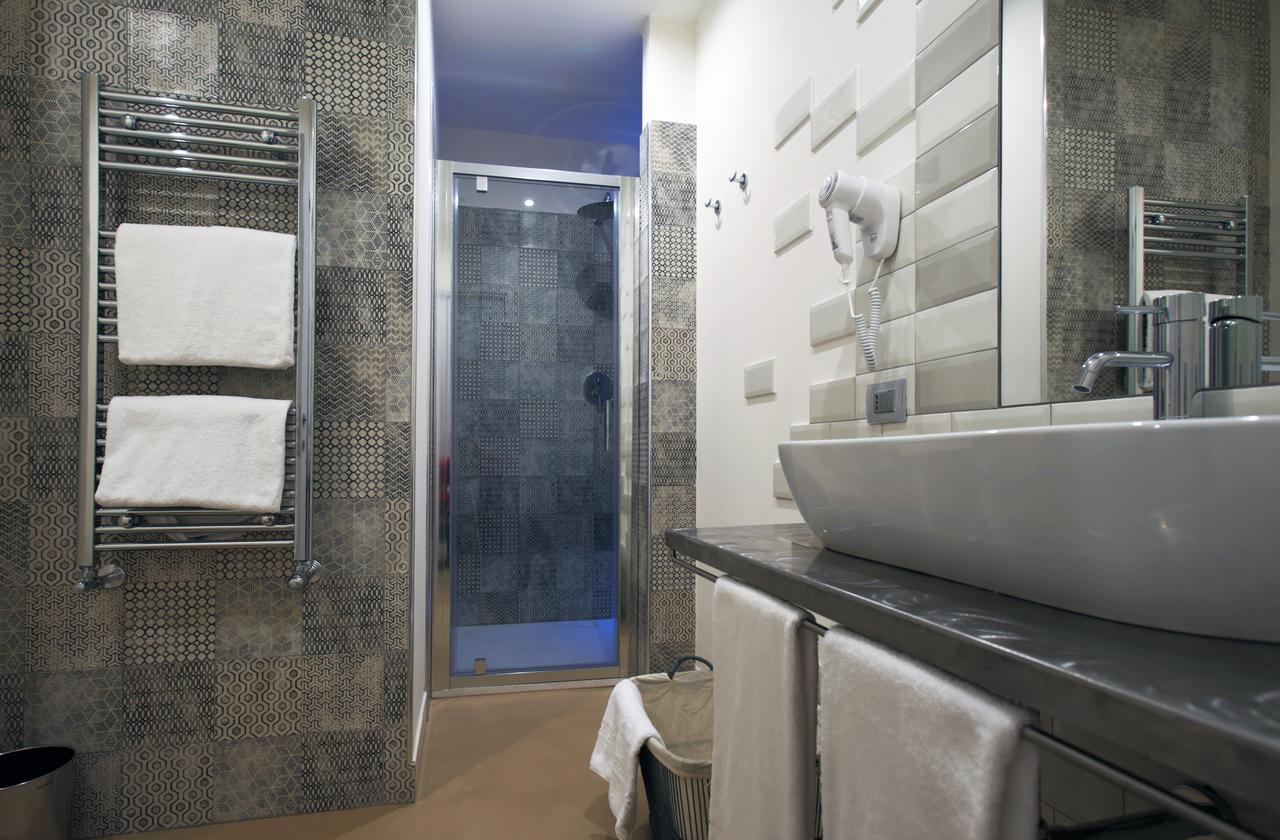 Trevi Contemporary Suite Roma Exterior foto