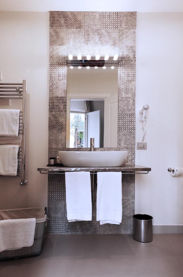 Trevi Contemporary Suite Roma Exterior foto