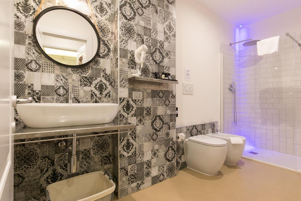 Trevi Contemporary Suite Roma Exterior foto