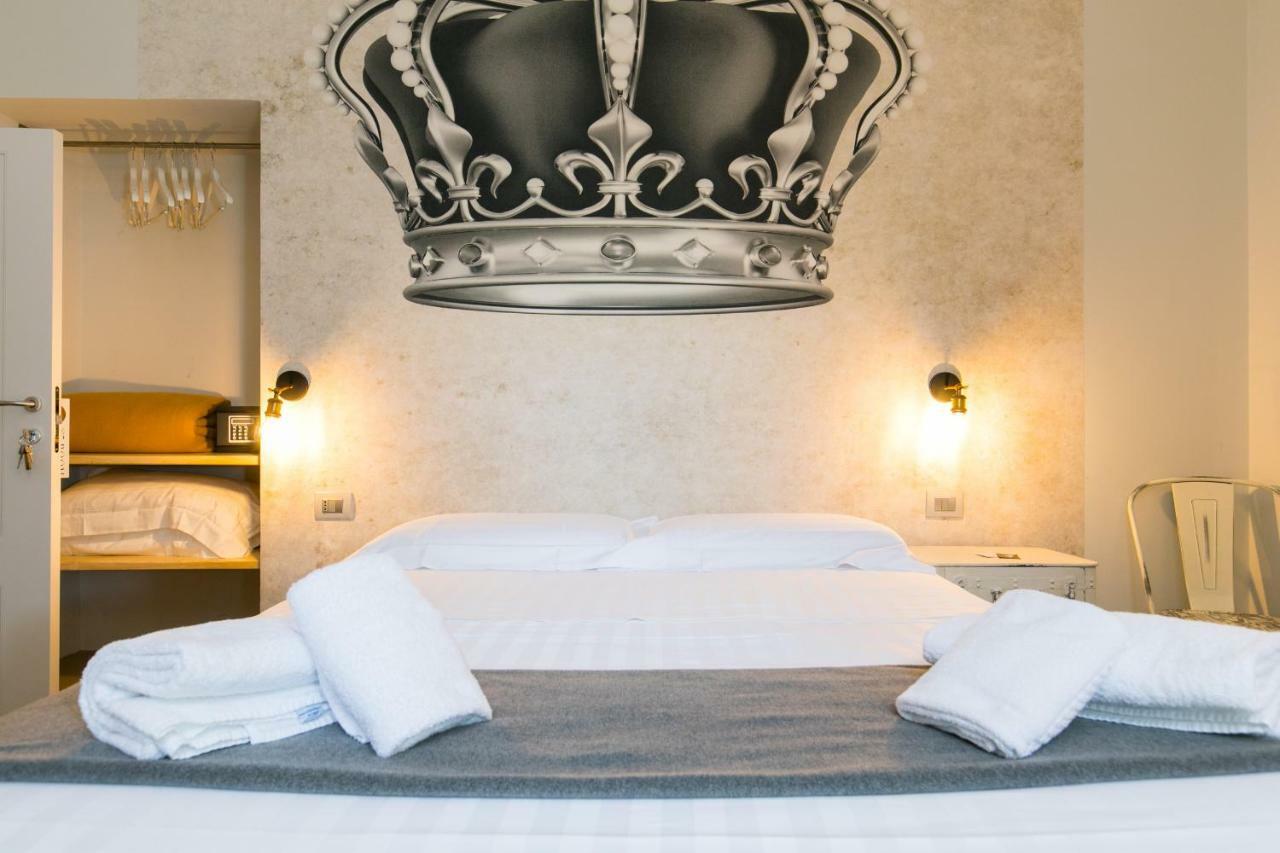 Trevi Contemporary Suite Roma Exterior foto